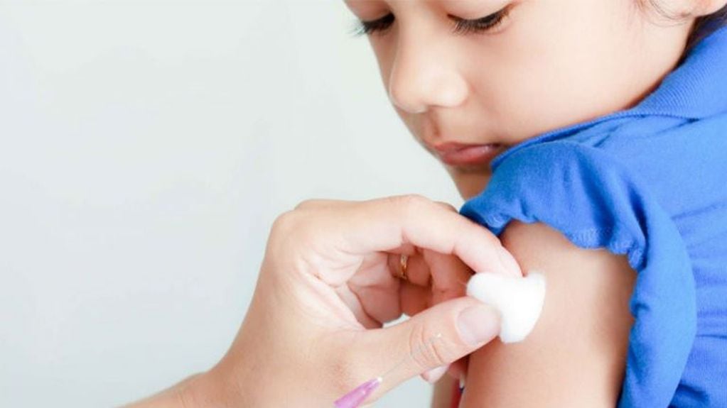 La prevención mediante la vacunación es el acto de mayor impacto en salud pública, según el Ministerio de Salud.