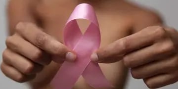 Los Andes Mendoza se viste de rosado para apoyar con la campaña de prevención del cáncer de mama.