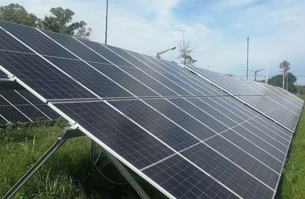 El parque solar comunitario más grande de Argentina que recibe inversores.