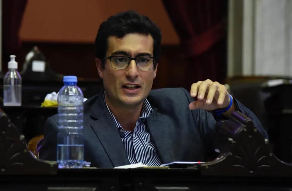 El diputado de San Rafael y de Jun tos Por el Cambio, Federico Zamarbide presentó un  proyecto de ley para otorgar beneficios fiscales a los no esenciales afectador por las nuevas restricciones. Gentileza