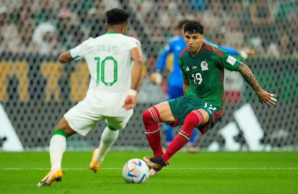 México y Arabia Saudita, en uno de los duelos que cierra el Grupo C del Mundial Qatar 2022. (AP)