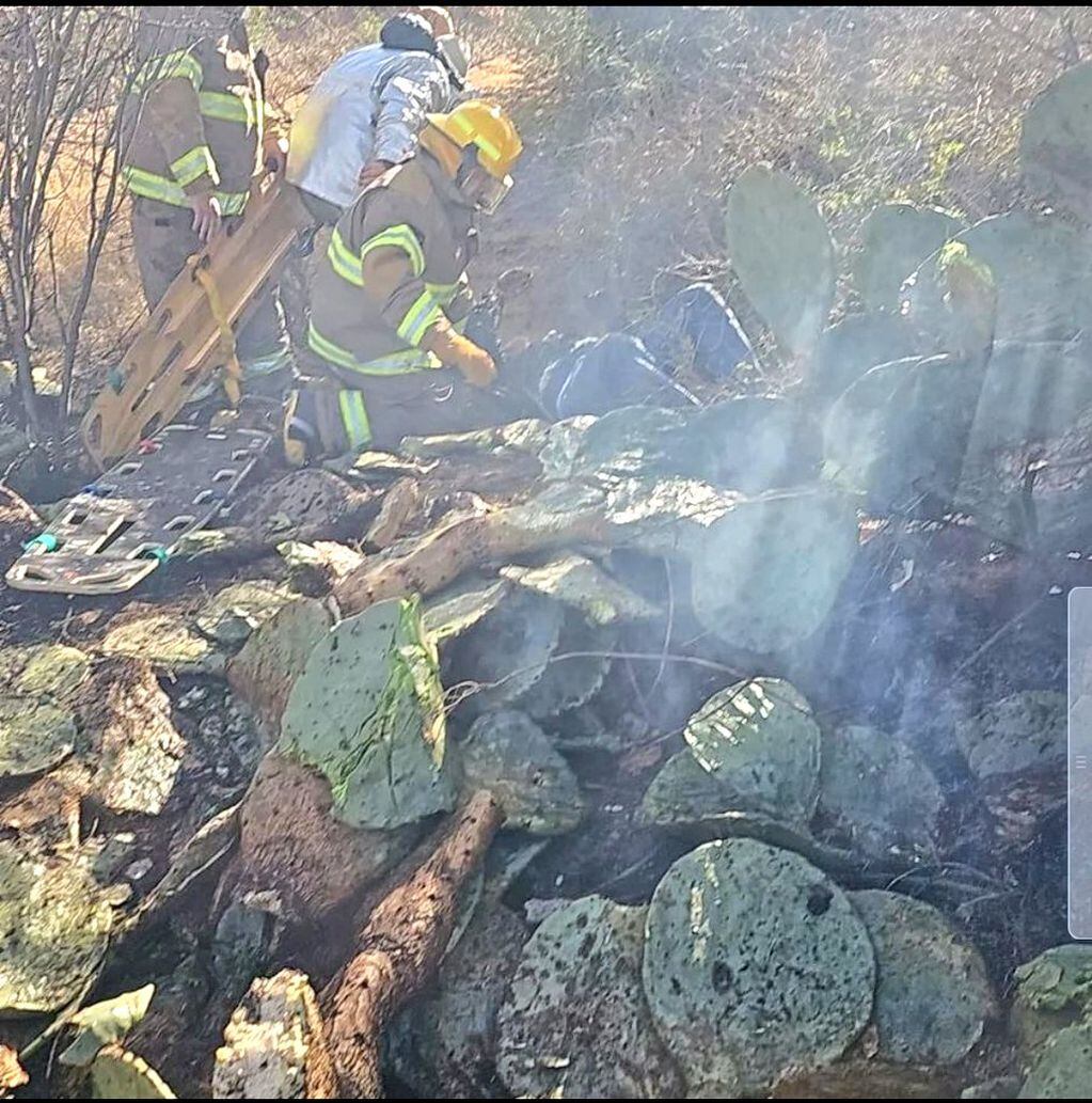 Una avioneta se incendió y estrelló en San Luis: hay 3 heridos