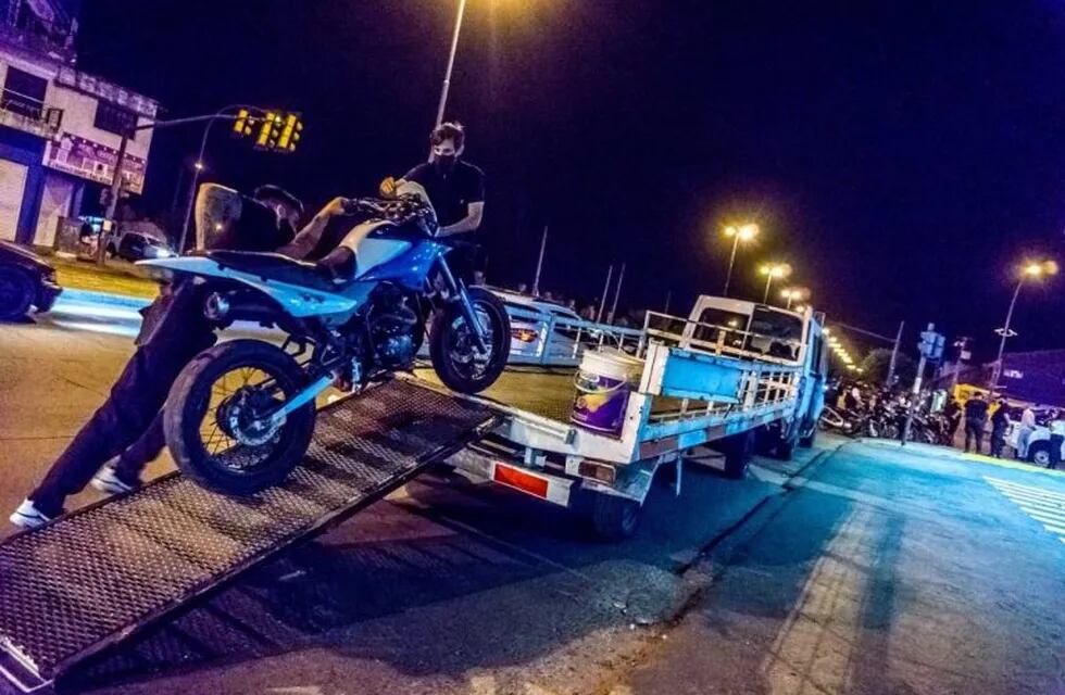 Controles vehiculares: remitieron 43 motos al corralón (Municipalidad de Rosario)