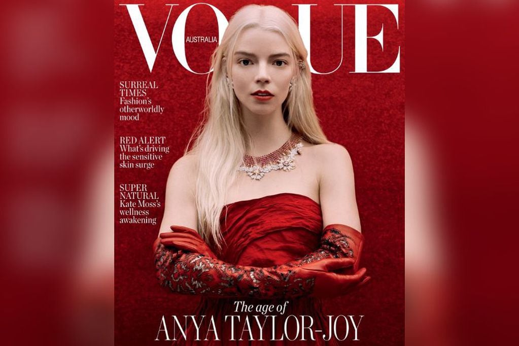 La revista Vogue volvió a elegir a Anya Taylor-Joy para la tapa de Octubre de 2022.