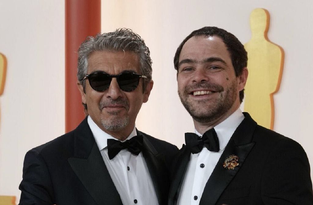 Ricardo Darín y Peter Lanzani en la ceremonia de entrega de los premios Oscar