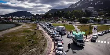 Masiva movilización en Ushuaia por el día de las militancias.