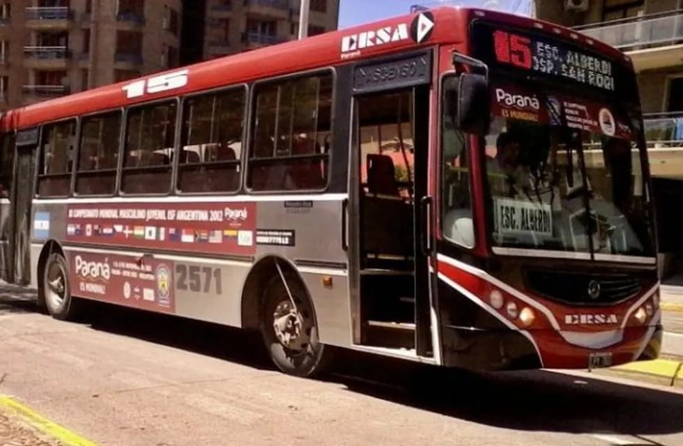 Colectivos Línea 15 de Paraná.