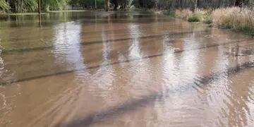 Calles inundadas por la tormenta en San Rafael