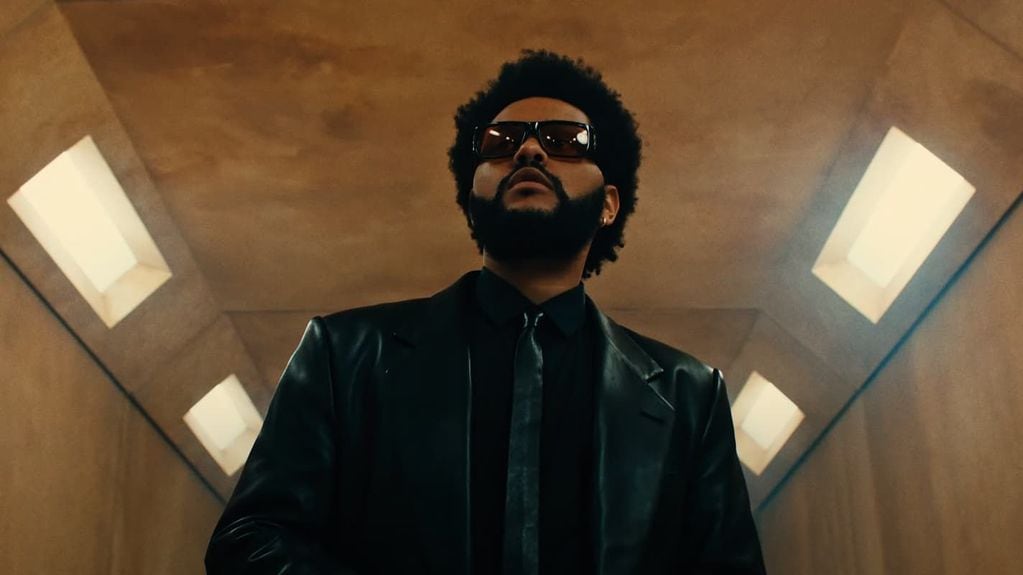 El increíble trabajo de The Weeknd será restringido de las salas de cine por temor a generar ataques eílépticos.