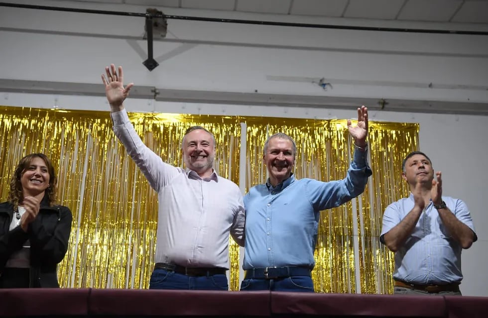 El gobernador Juan Schiaretti activió un fuerte respaldo a Eduardo Accastello, candidato a intendente oficialista en Villa María (La Voz).
