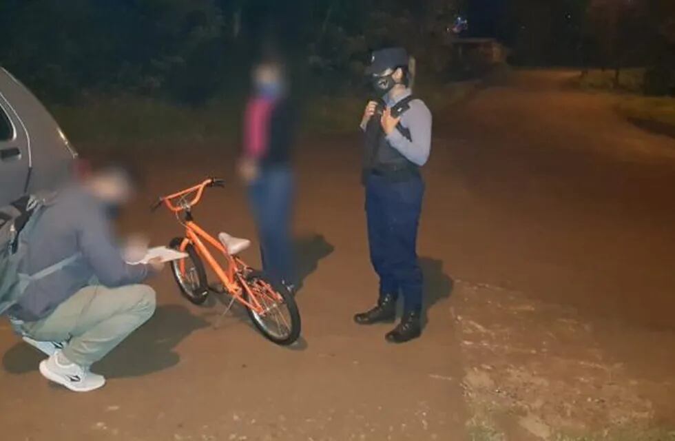 Las detenidas ofrecieron la bicicleta en un grupo de Facebook.