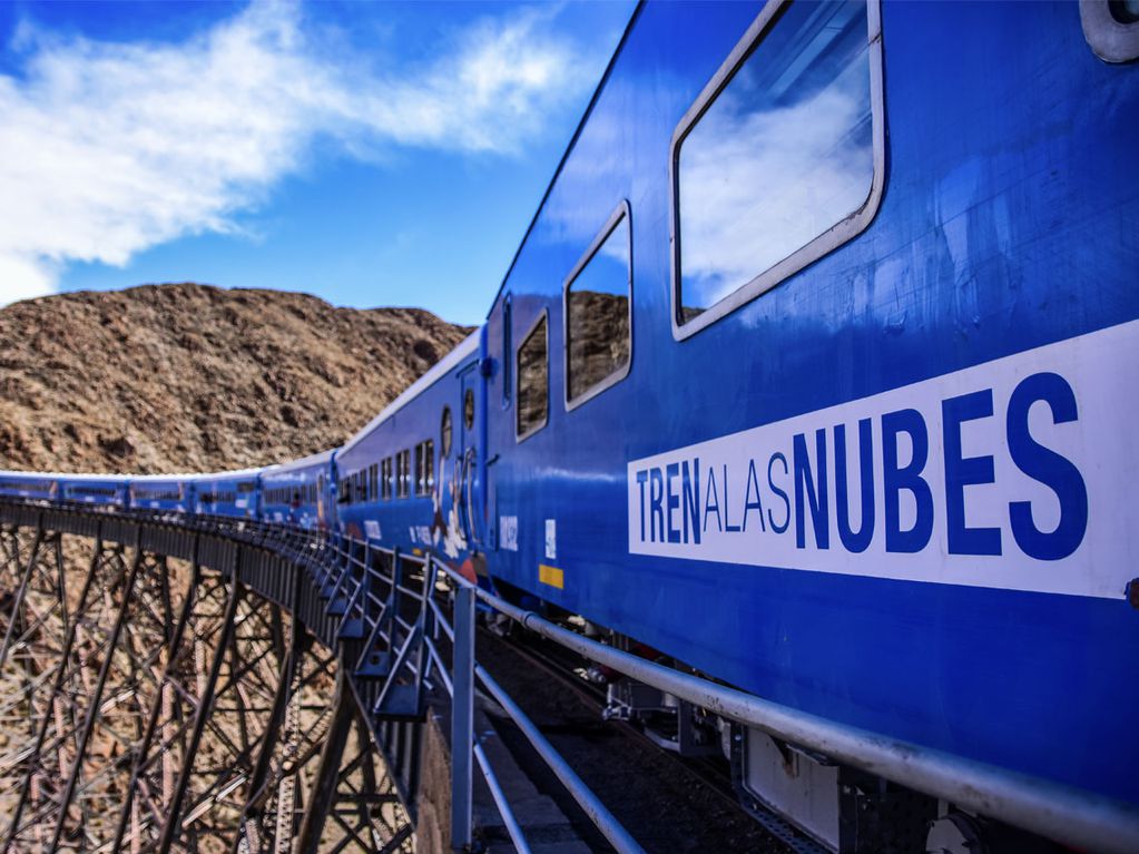 Tren a las nubes, un recorrido turístico de Salta.
