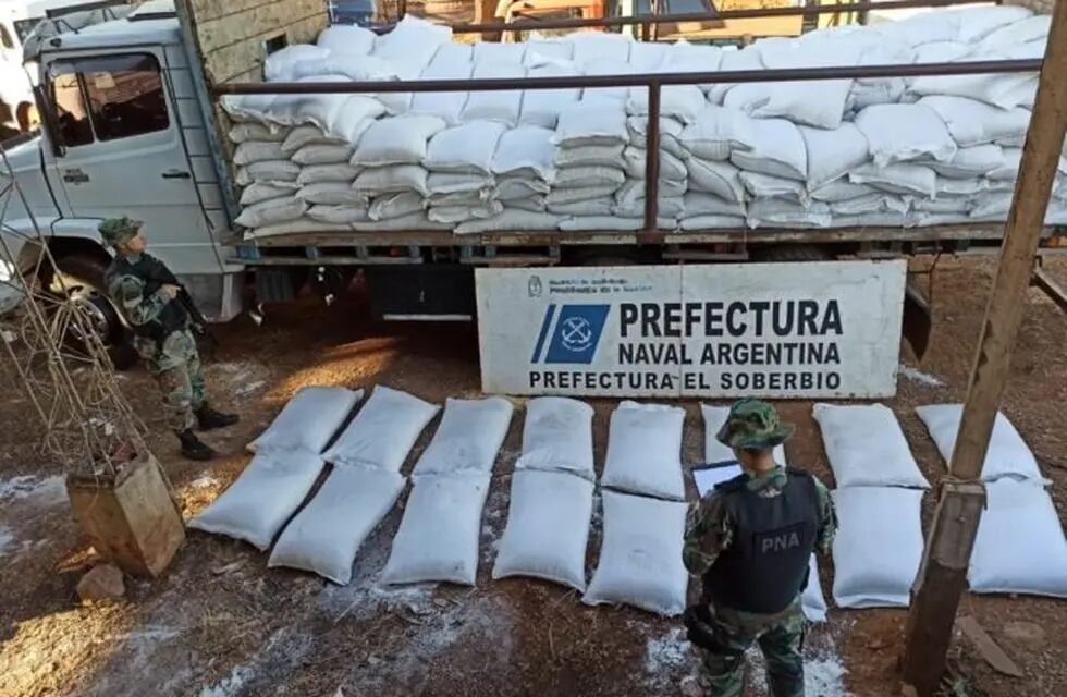Contrabando de soja en El Soberbio: otras 10 toneladas fueron incautadas.