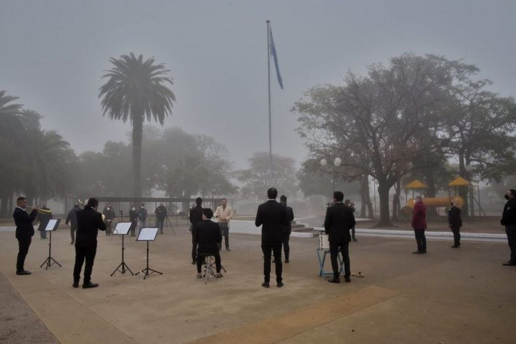 Acto Dia de la Bandera Argentina en Arroyito