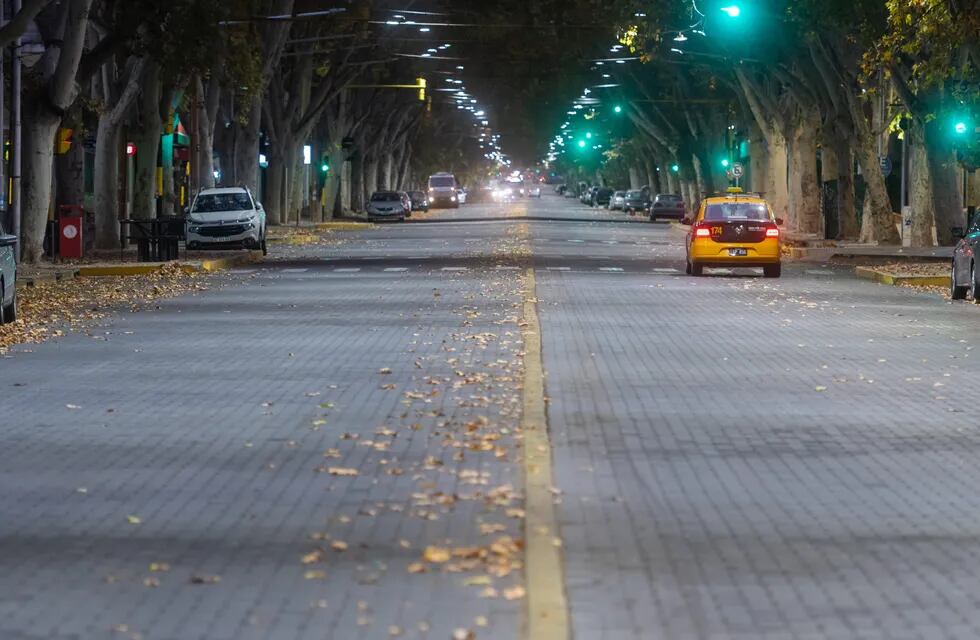 El Servicio Meteorológico Nacional lanzó tres alertas por Zonda para mañana en la Provincia. Igmacio Blanco/Los Andes