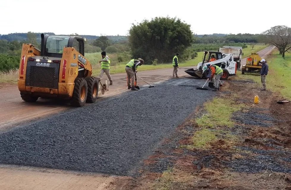 Reparación del pavimento dañado en la Ruta Provincial N° 1. (Vialidad Provincial)