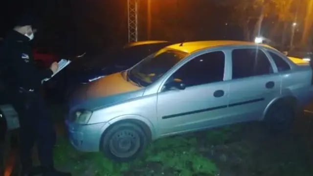 Efectivos policiales recuperan automóviles robados en Eldorado y Buenos Aires