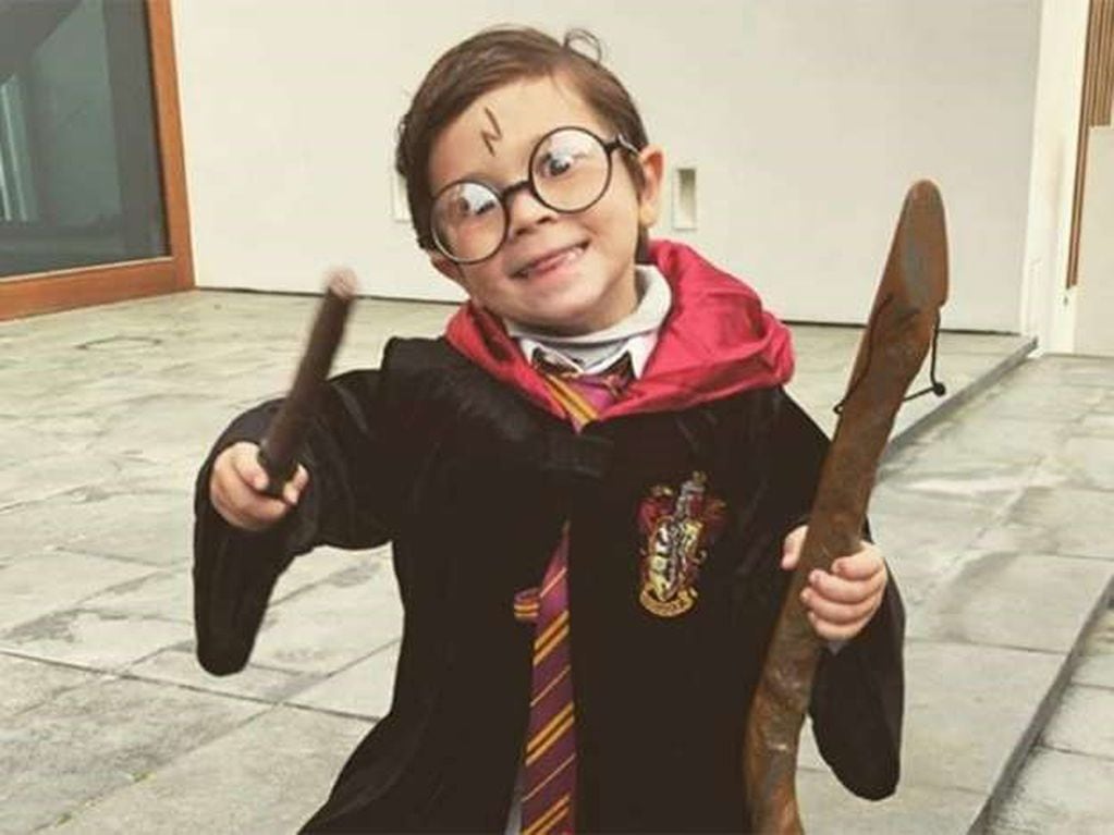 Antonela Roccuzzo, Lionel Messi y sus hijos son fanáticos de la saga Harry Potter (Foto: Instagram)