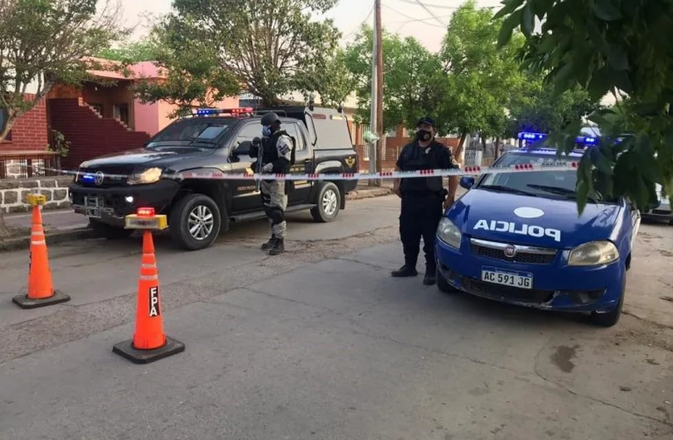 Detenidos por presunta venta de drogas en Capilla del Monte. (Foto: Ministerio Público Fiscal).