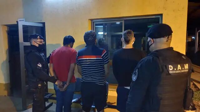 Enfrentamiento entre efectivos policiales derivó en una persecución y posterior detención en Posadas