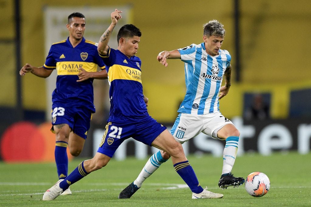 Boca y Racing se enfrentarán por las semifinales de la Copa de la Liga Profesional de Fútbol.