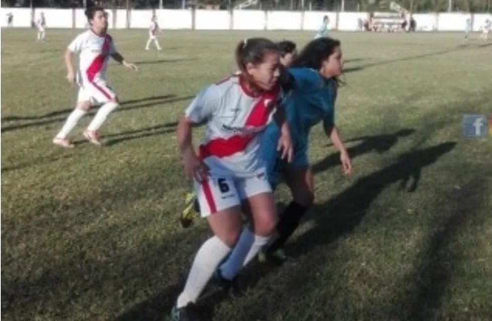 Este sábado se juega la sexta fecha del fútbol femenino de Posadas. (Diario del Deporte)