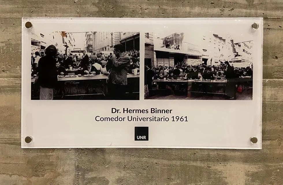 Homenaje de la UNR a Hermes Binner