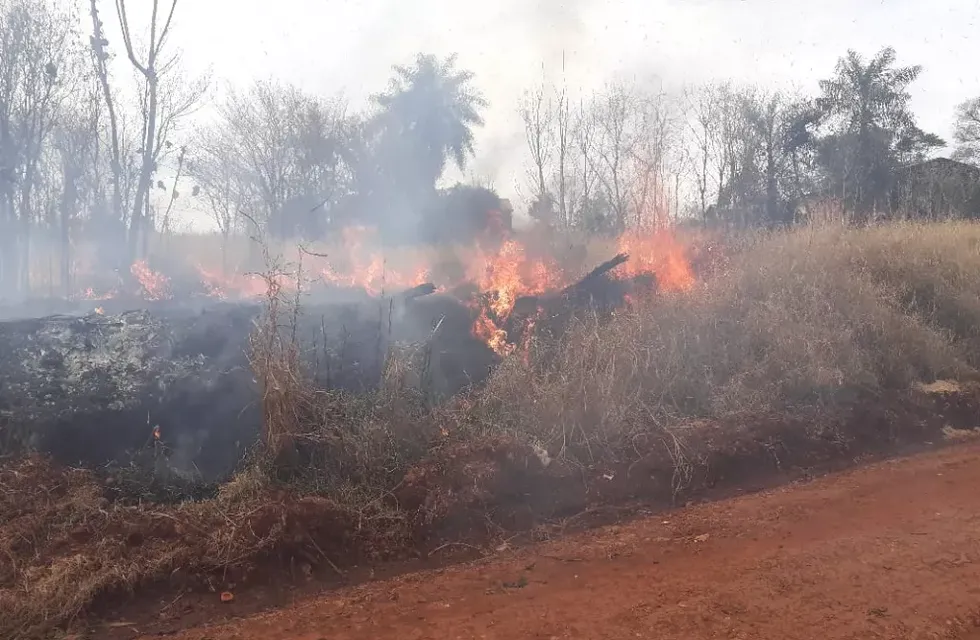 Bomberos Voluntarios de la zona Norte provincial no dan abasto ante incendios forestales.