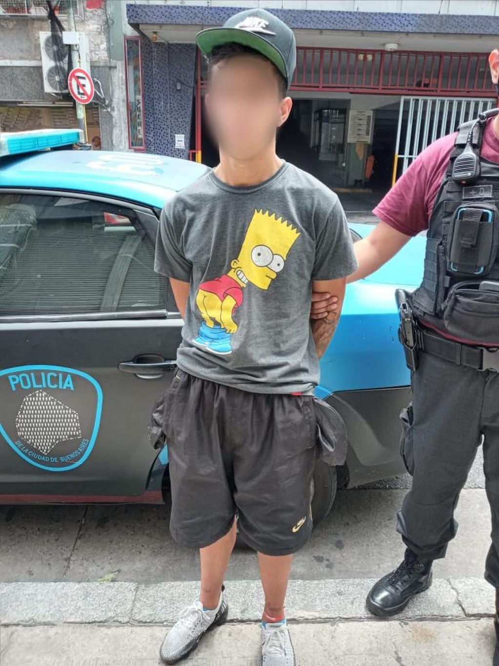 Dos detenidos por entrar a robar a un supermercado en Chacarita (Foto: Policía de la Ciudad)