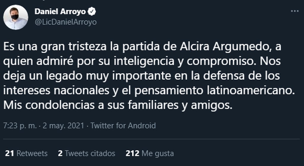 Cristina Kirchner y funcionarios del Gobierno nacional despidieron a Alcira Argumedo (Foto: Twitter)