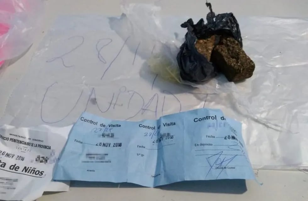la droga estaba dentro de un preservativo que la mujer había oculto en su vagina para ingresar a la cárcel de Coronda. (Ministerio de Seguridad)