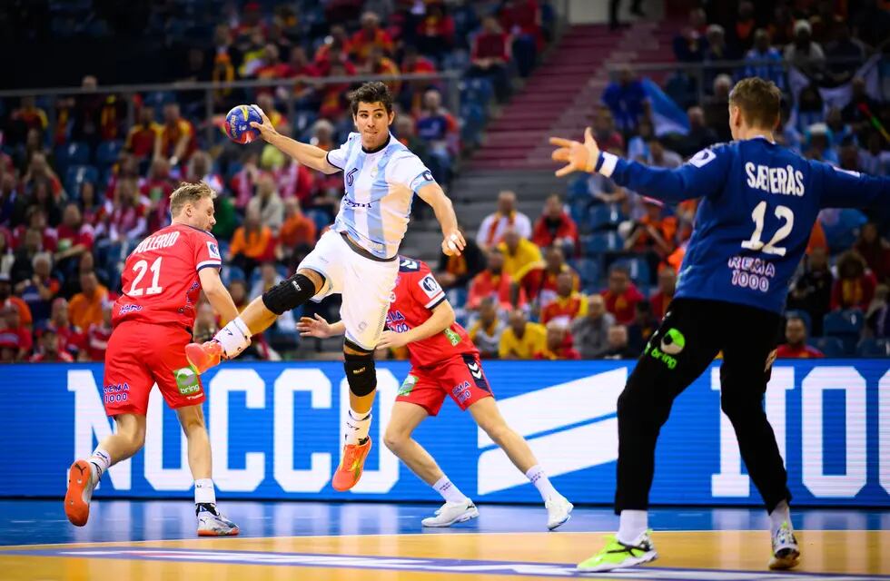 Los Gladiadores cayeron ante Noruega por la segunda fecha del Mundial de handball. Foto: Los Andes.