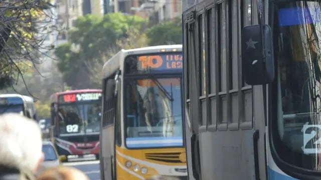 Hay costos diferentes en Córdoba y en el resto del país para el transporte urbano de pasajeros. (Pedro Castillo/Archivo)