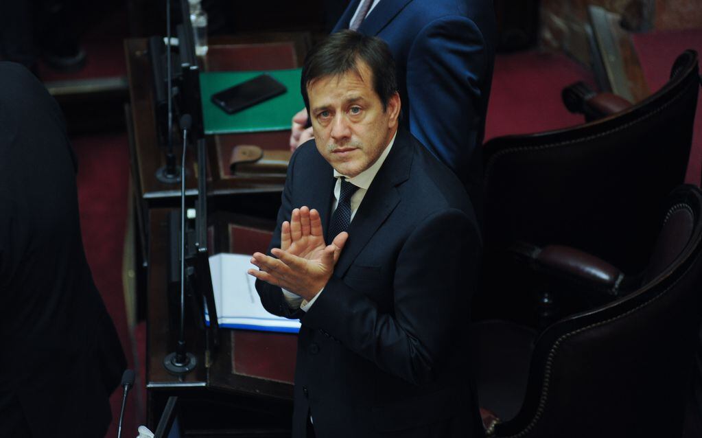 Mariano Recalde defendió a la Vicepresidenta en el recinto del Senado