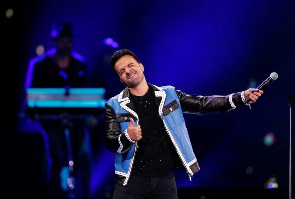 Puerto Rican singer Luis Fonsi performs during the 59th International Song Festival in Vina del Mar, Chile February 21, 2018. REUTERS/Rodrigo Garrido chile viña del mar Luis Fonsi festival internacional de musica viña del mar musica festivales