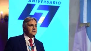 Córdoba: el aumento salarial del hasta 132 por ciento que Martín Llaryora anunció.