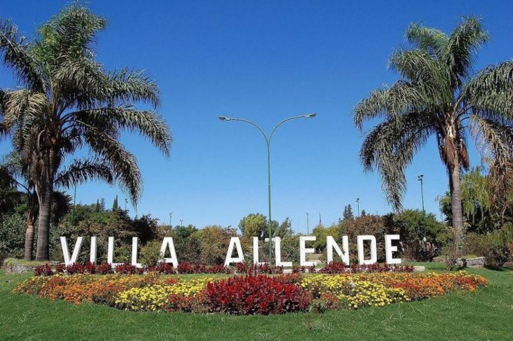 Entrada a la localidad de Villa Allende