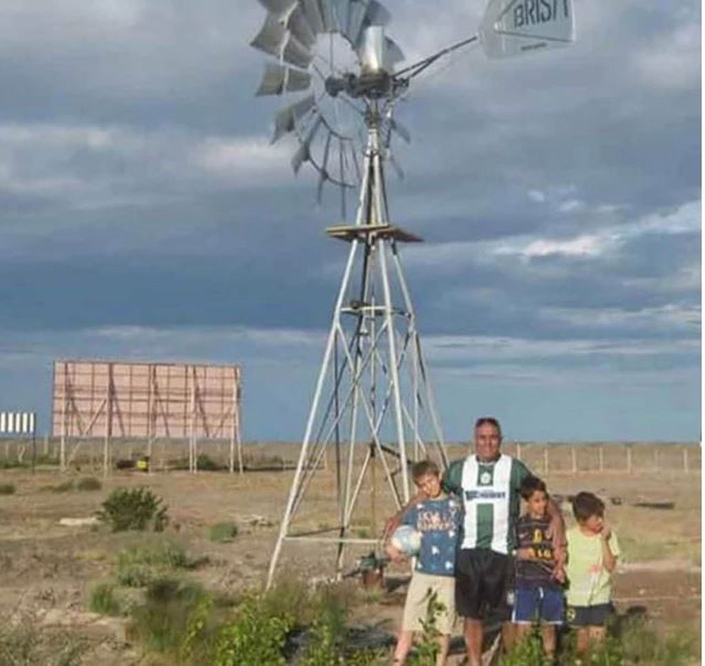 Esta es la foto que el vecino compartió del molino.