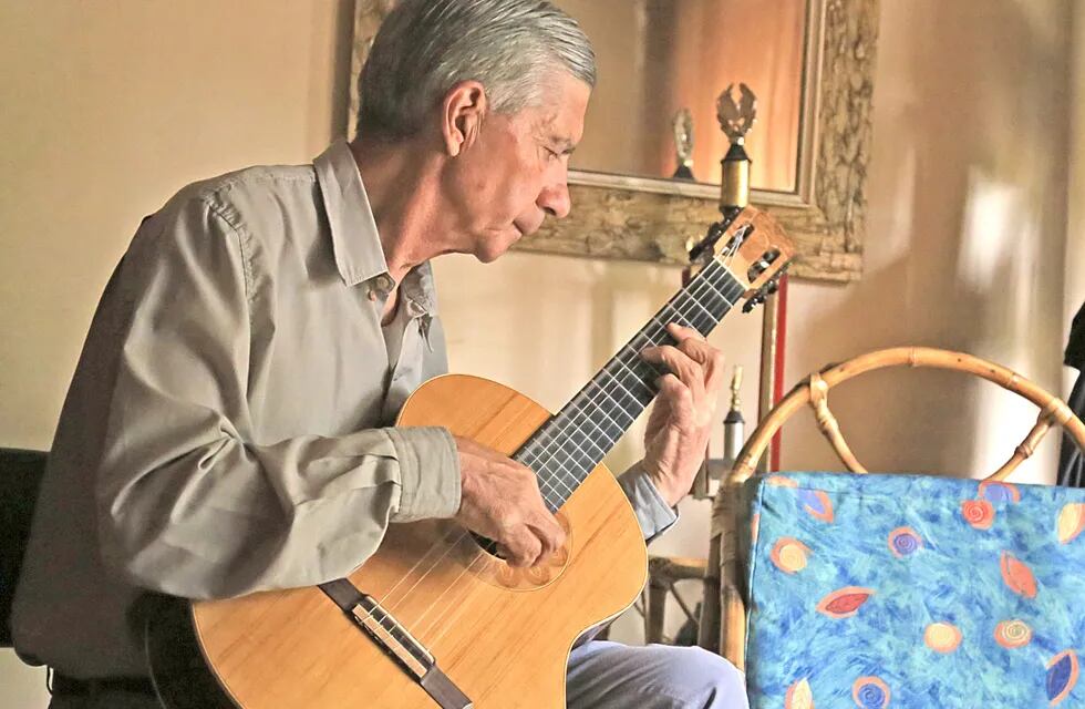 El festival se creó con el fin de homenajear al músico Arturo Quinteros.