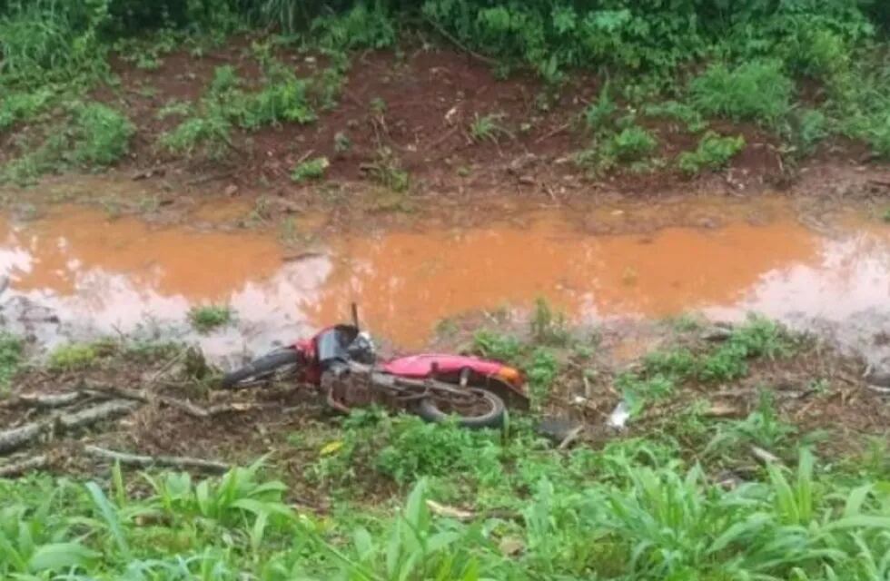 Puerto Esperanza: motociclista falleció tras agonizar en el hospital.