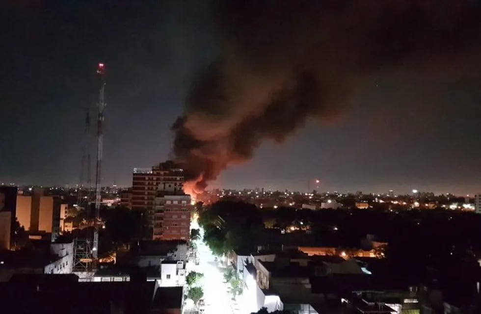 Incendio en San martín (Foto:Twitter)