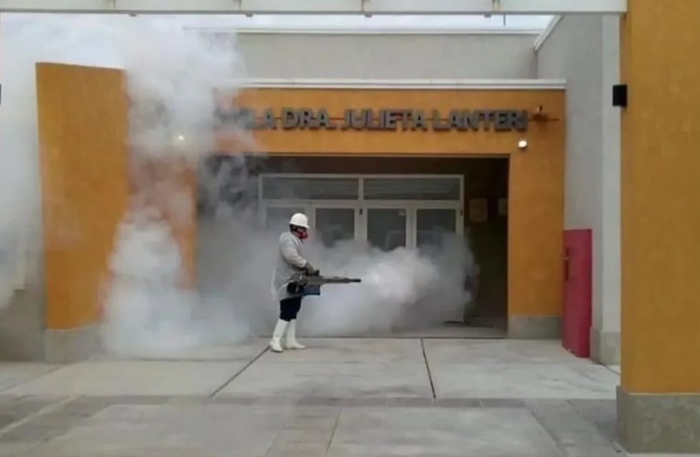 En San Juan se realizó desinfección contra el dengue en varias escuelas.