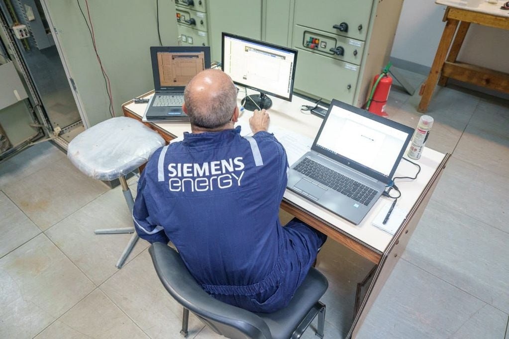 Llegó a Ushuaia un ingeniero de Siemens Latinoamérica por el fallo en la Central de Energía