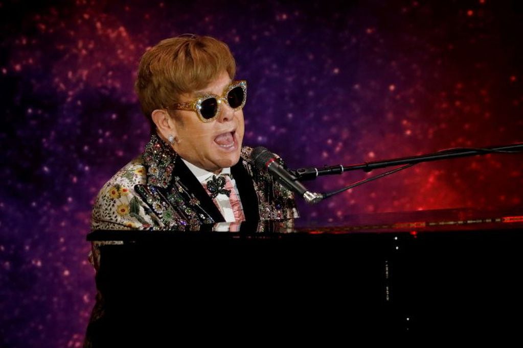 Singer Elton John performs before announcing his final "Farewell Yellow Brick Road" tour in Manhattan, New York, U.S., January 24, 2018. REUTERS/Shannon Stapleton