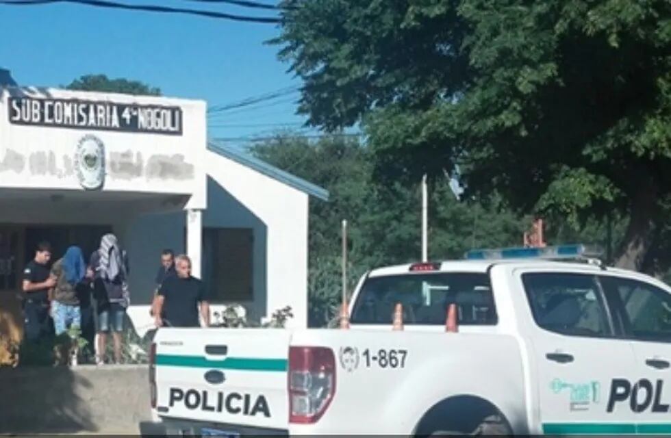 Fueron detenidas dos personas que viajaban en una moto, con una cabra faenada dentro de una conservadora.