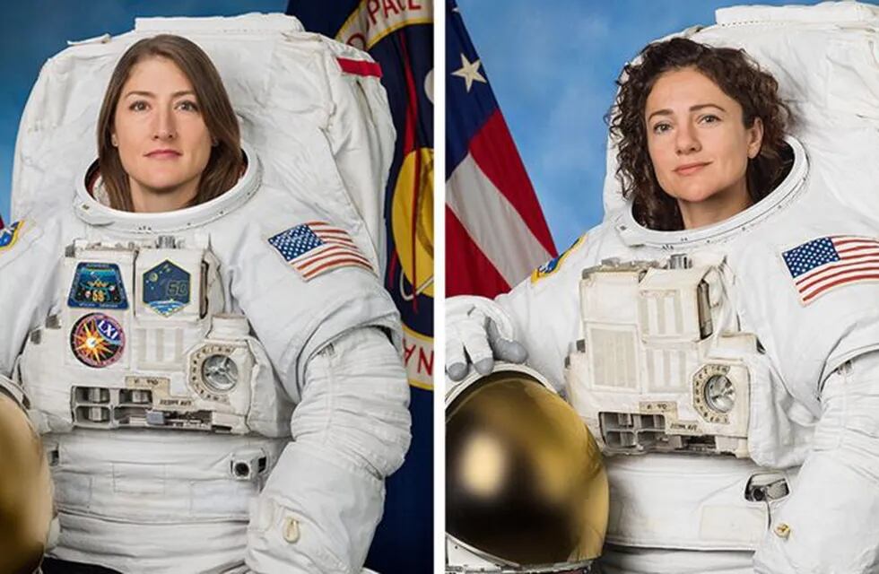 Las astronautas Christina Koch y Jessica Meir. Crédito: EFE/EPA/NASA.