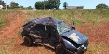 Accidente vial en San Vicente: giro en “U” y terminó volcando