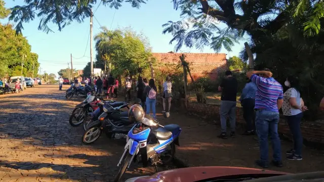 Largas filas para hisoparse en el Caps de Villa Alta de Iguazú