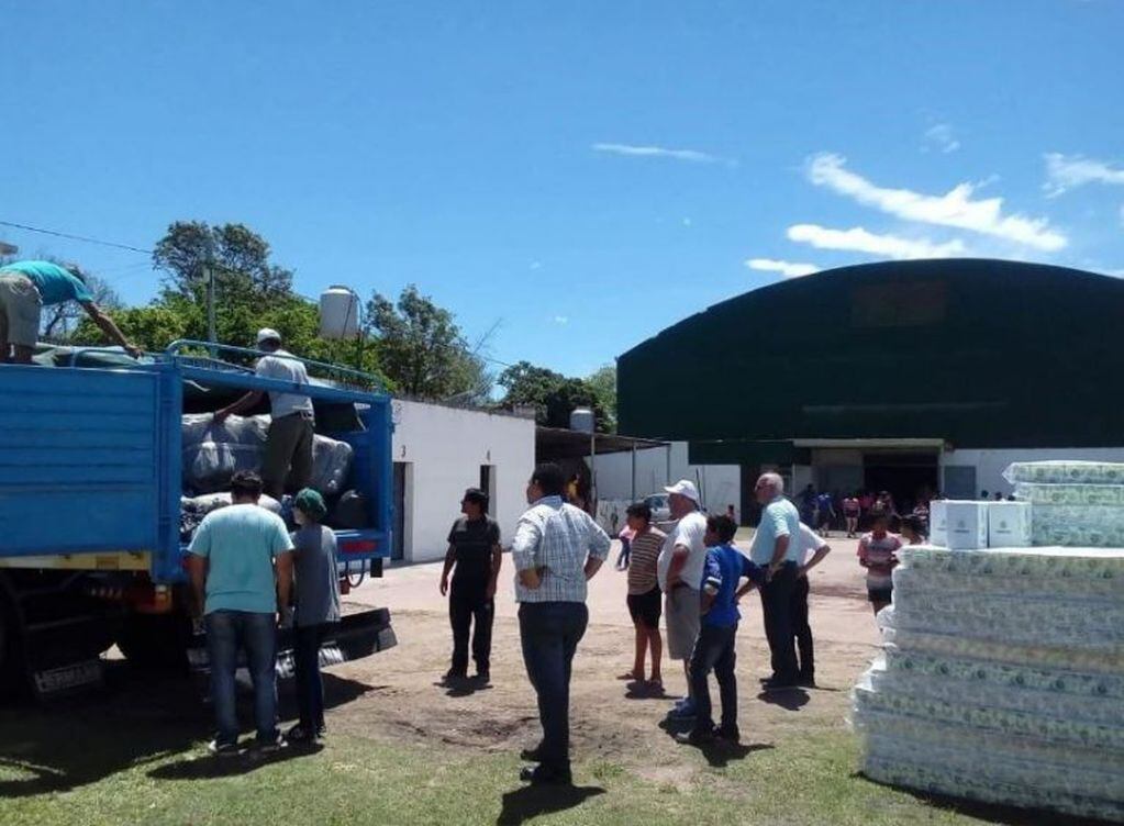 Brindan asistencia a los damnificados por un temporal en Corrientes. (Foto: El Litoral)