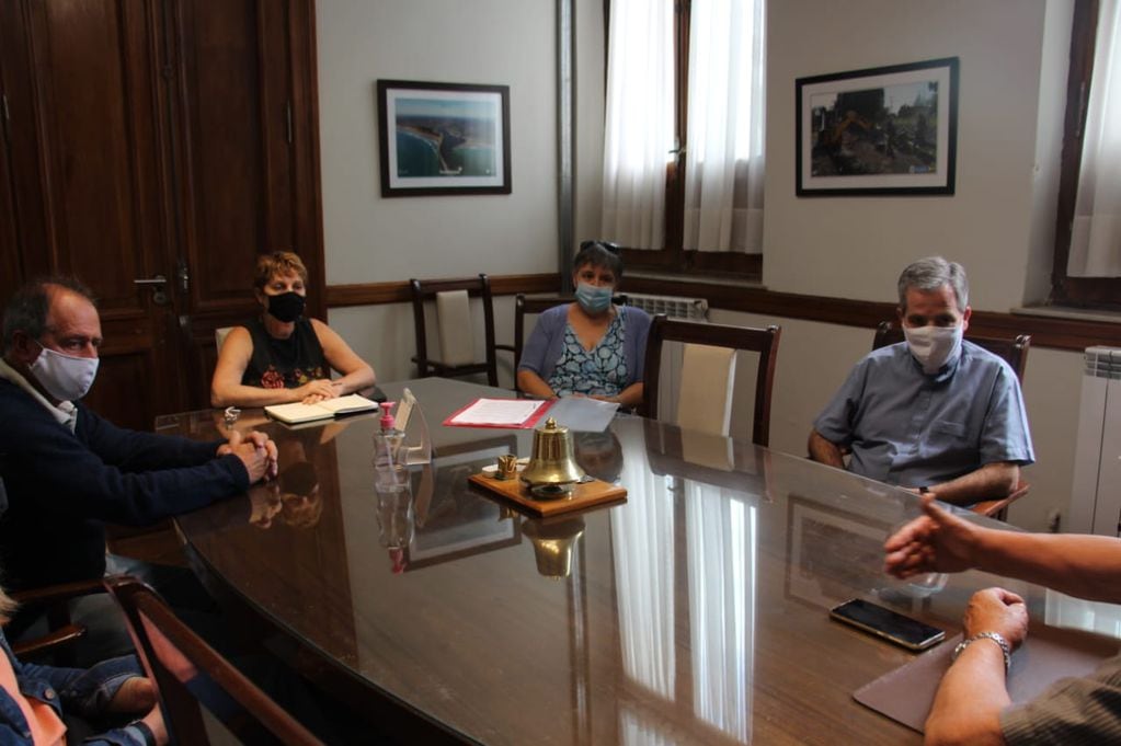 Desarrollo Social: León y Cittadino se reunieron con instituciones
